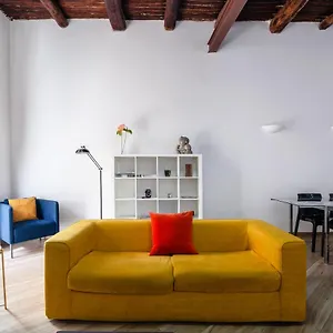 Moderno Nel Centro Storico Napoli