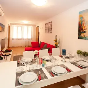 https://venice-suite-apartment.hotelinveneto.com